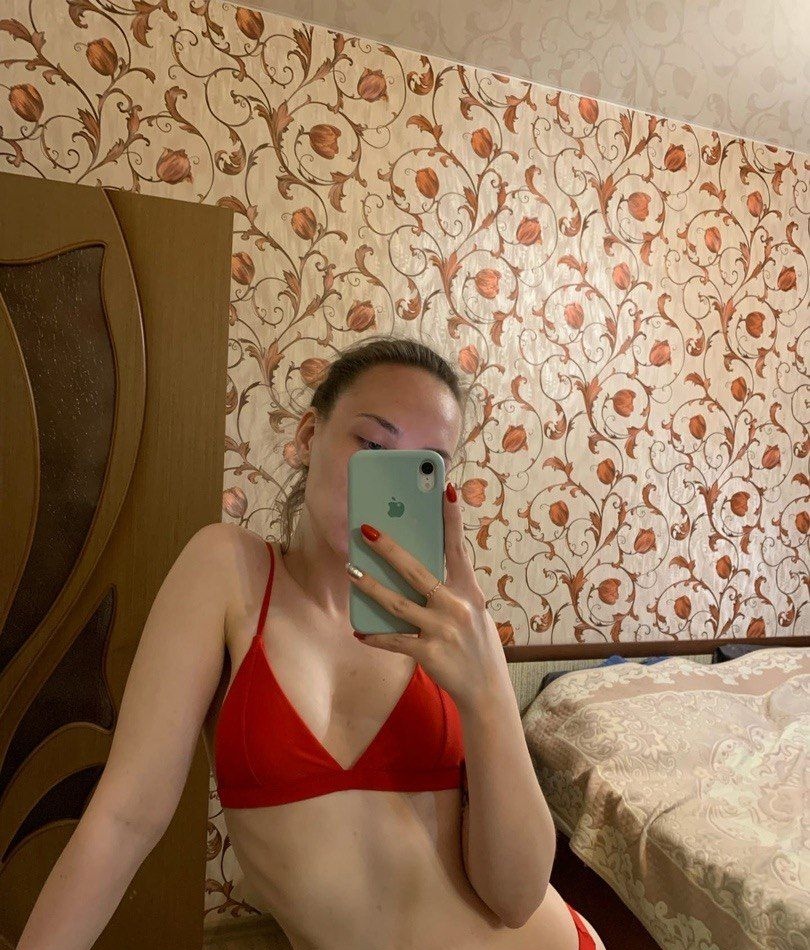 Елизавета привлекательная девушка из Балаково цена от 3000 руб