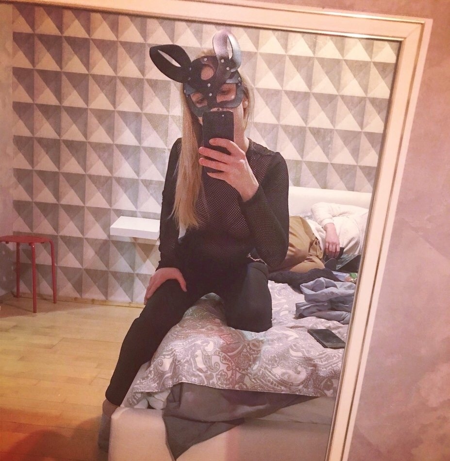 Дашута привлекательная девушка из Балаково цена от 3500 руб