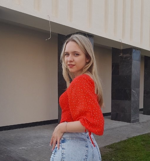 Юлия привлекательная девушка из Балаково цена от 3000 руб