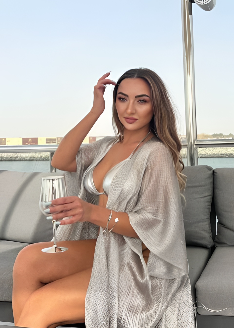 Лолита привлекательная девушка из Балаково цена от 18000 руб