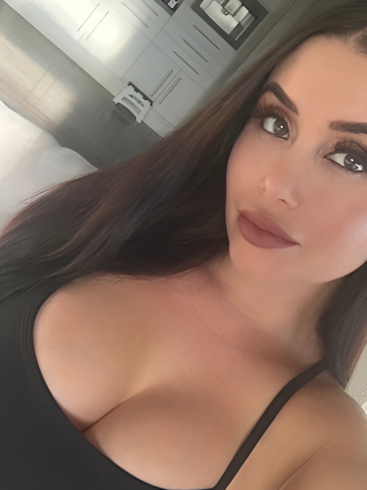 Индивидуалка Дарина, доступна для личного знакомства от 2500 руб